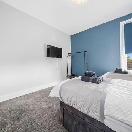 Carlisle 3bed Sleeps 6 *