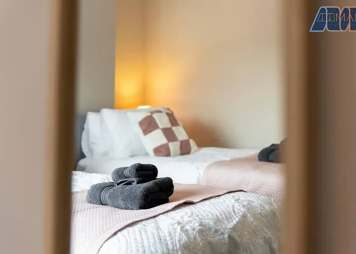 Lejlighed 3bed Sleeps 6 *